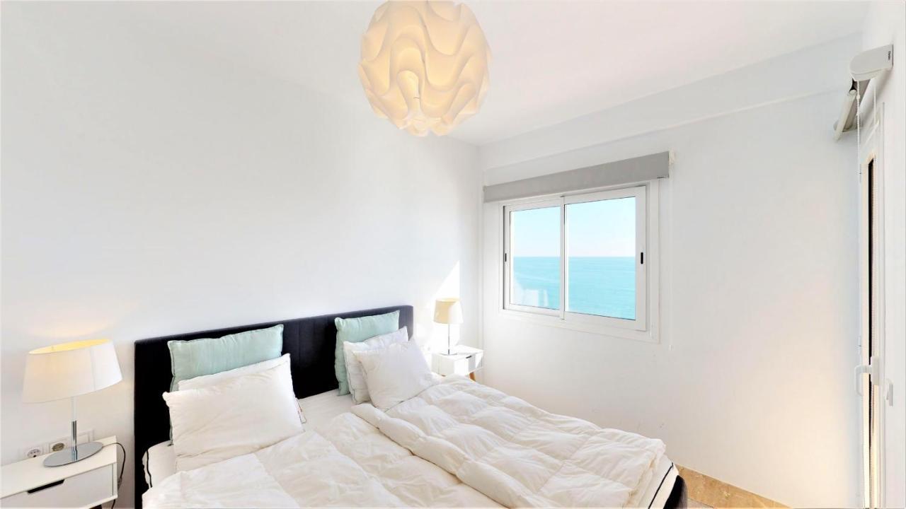 Olimpo - Fuengirola Beachfront Newly Renovated Apartment 外观 照片