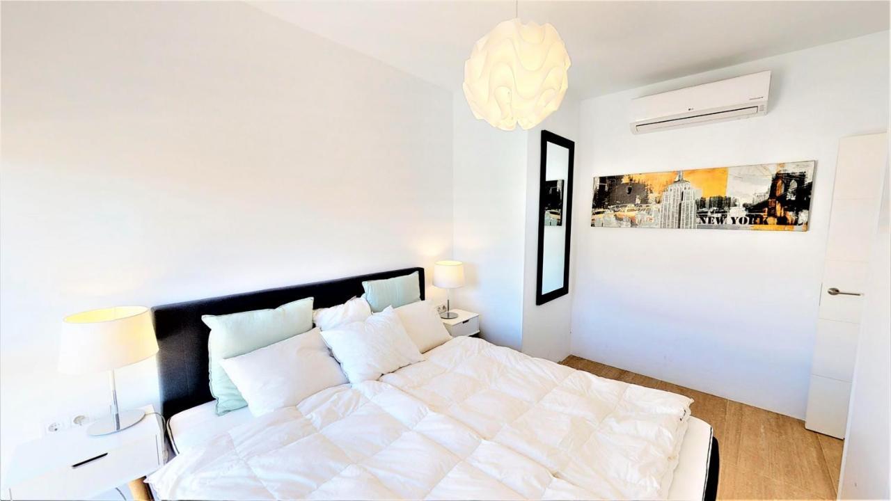 Olimpo - Fuengirola Beachfront Newly Renovated Apartment 外观 照片