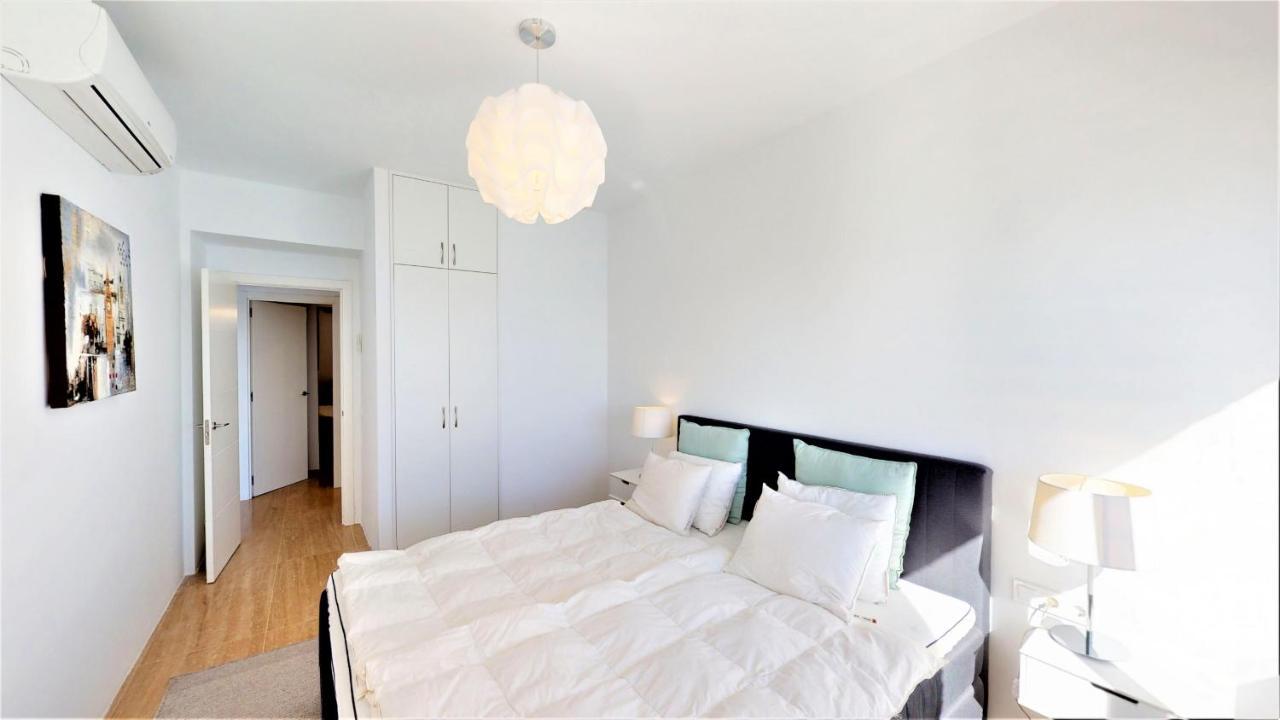 Olimpo - Fuengirola Beachfront Newly Renovated Apartment 外观 照片